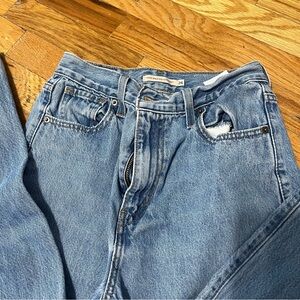 Levi’s High Waisted Straight Jeans W26L31